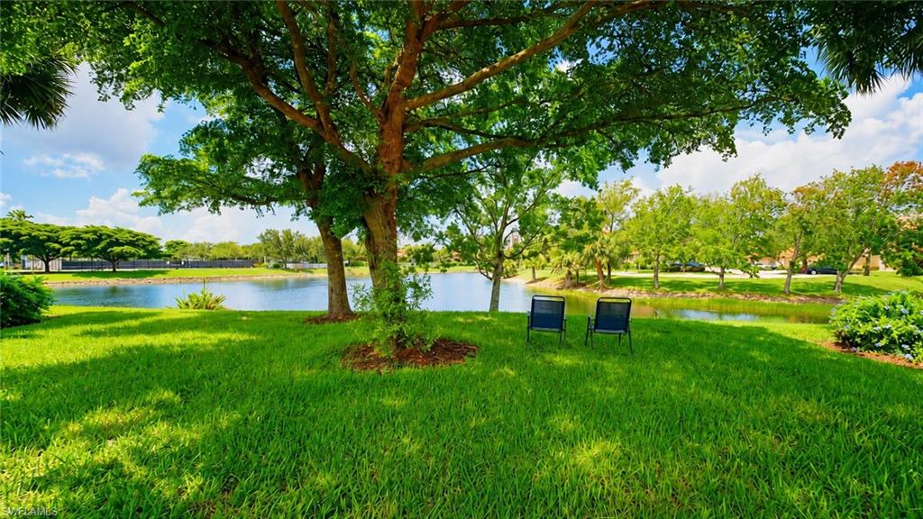 13921 Bently CIR photo 36