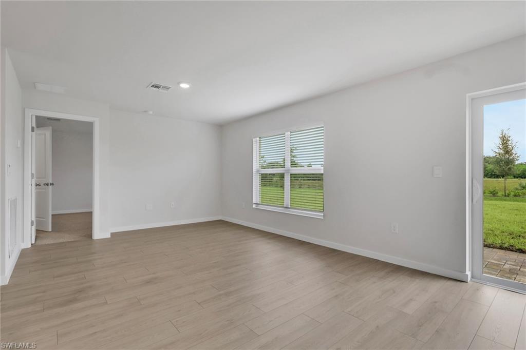 533 Ilaria CT photo 13