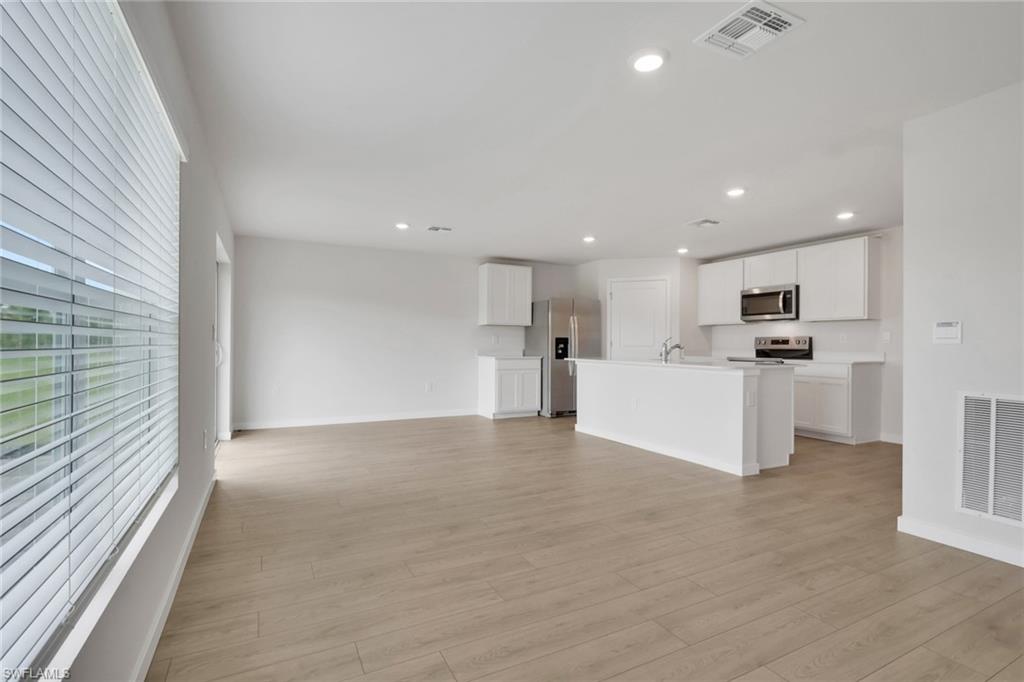 533 Ilaria CT photo 9