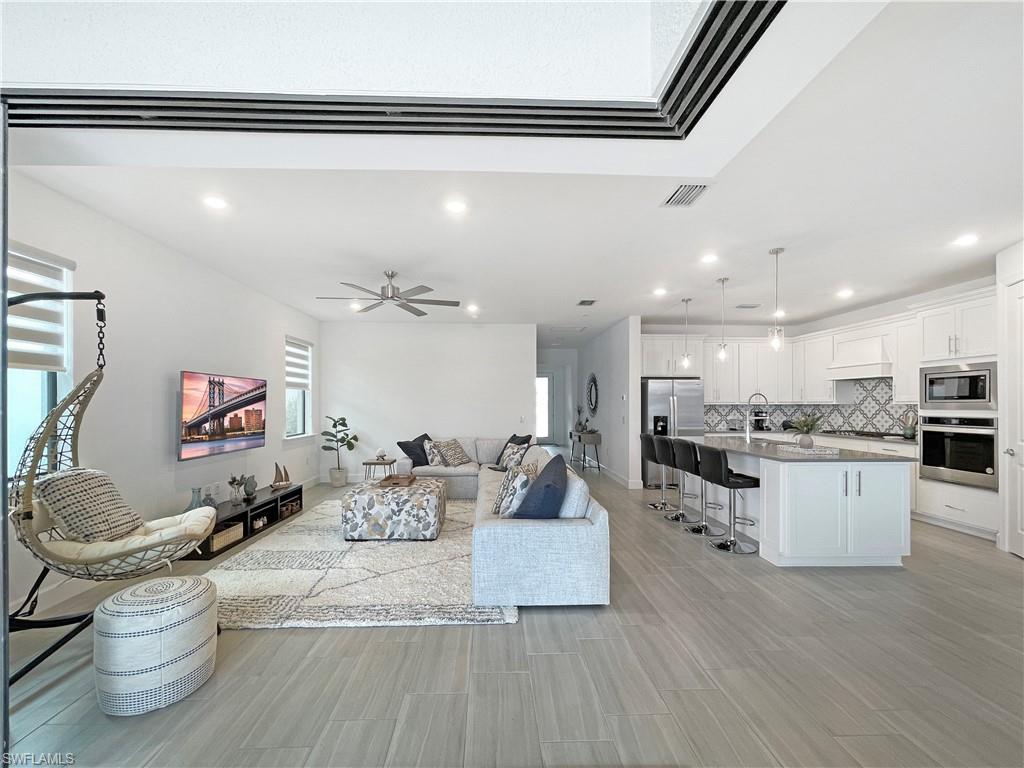2057 Yellowfin CIR photo 6