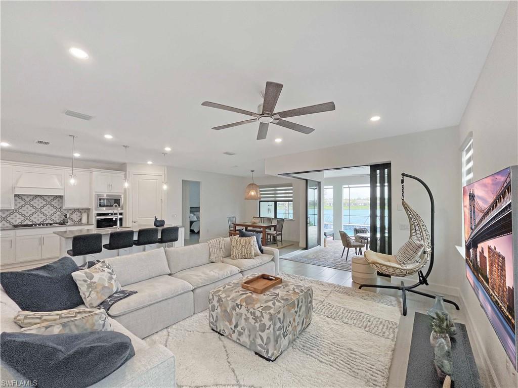 2057 Yellowfin CIR photo 10