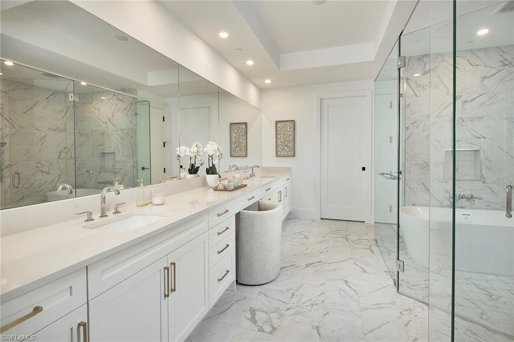 4810 Pelican Colony BLVD #804 photo 9