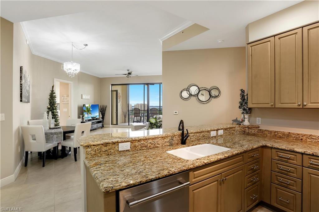 5781 Cape Harbour DR 1410 photo 12