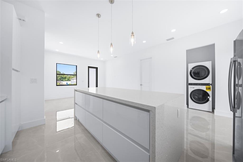 1255 Nimitz BLVD photo 12