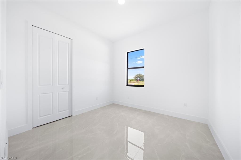 1255 Nimitz BLVD photo 25