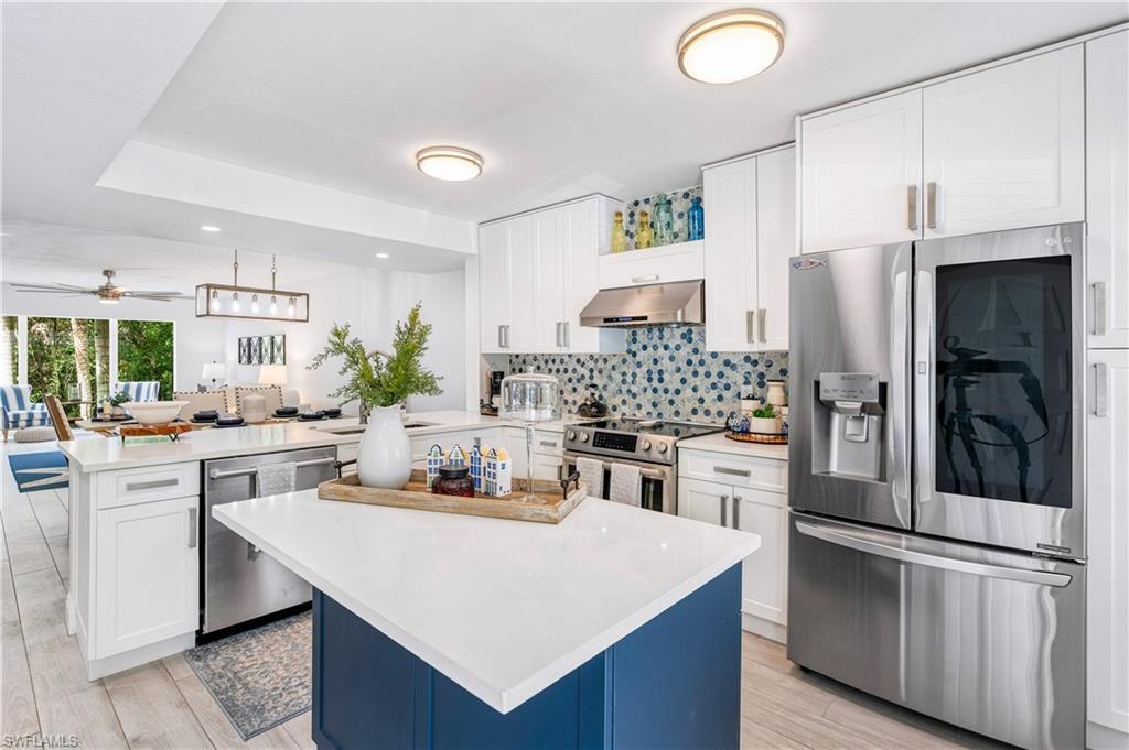 3001 Sandpiper Bay Circle