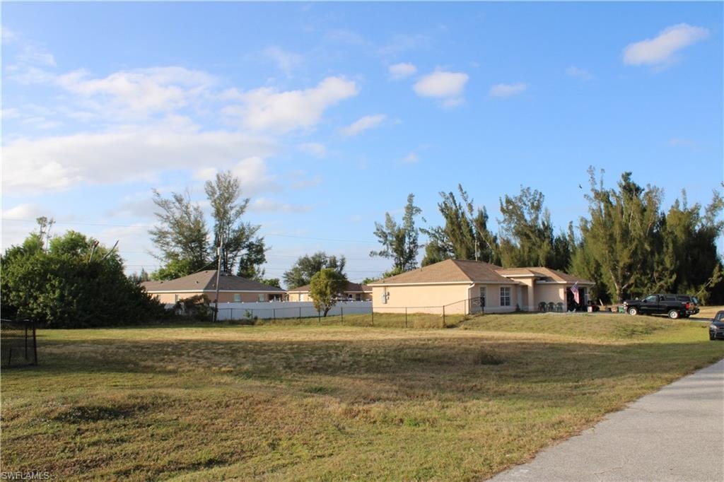 1634 NW 1st AVE photo 7