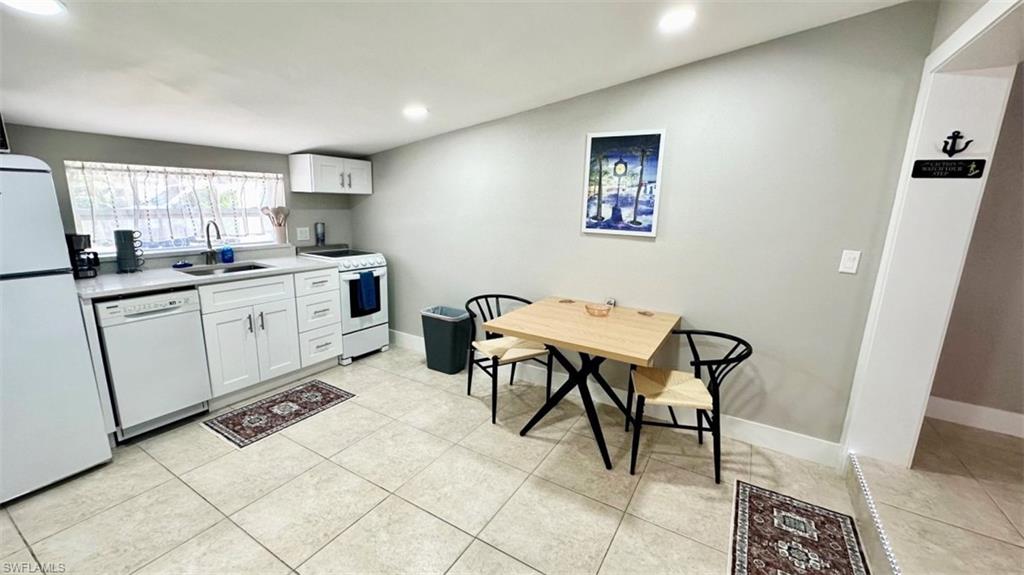 228 Fairweather LN photo 20
