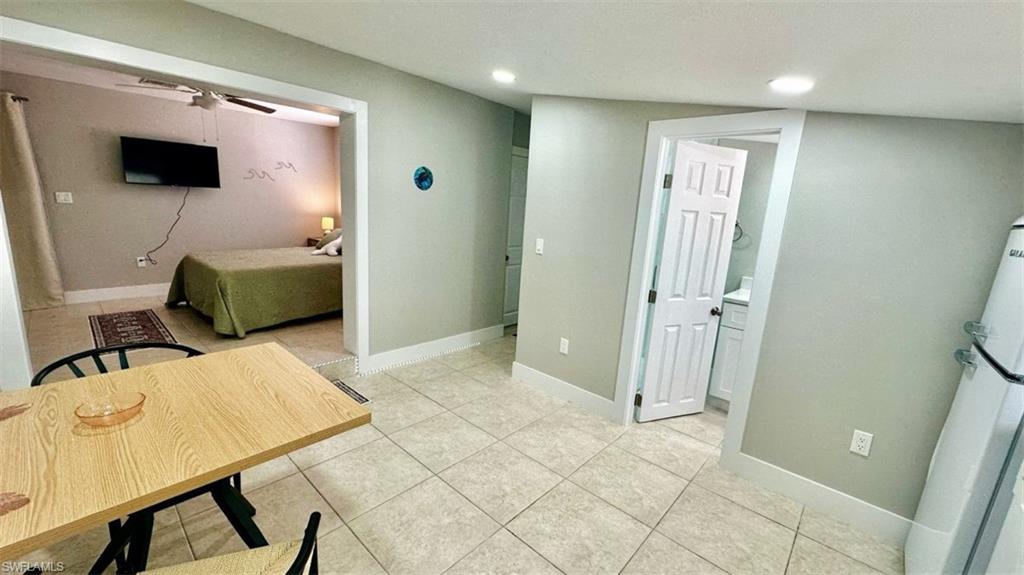 228 Fairweather LN photo 21