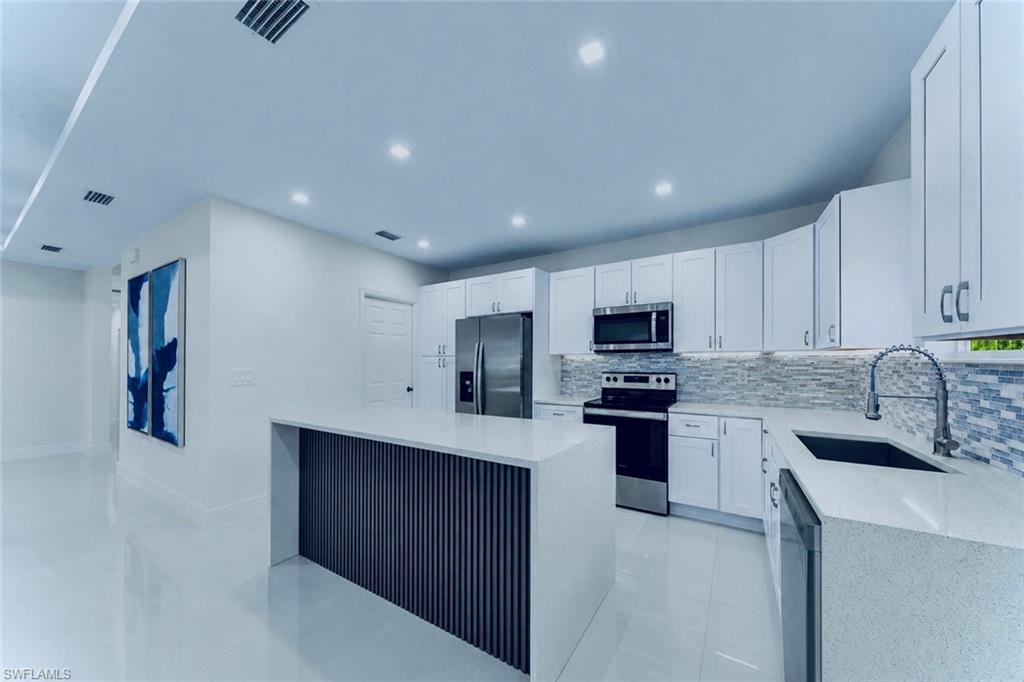 1116 Jefferson AVE photo 12