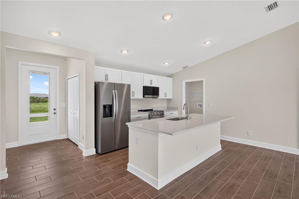 1135 NW 8th PL photo 9