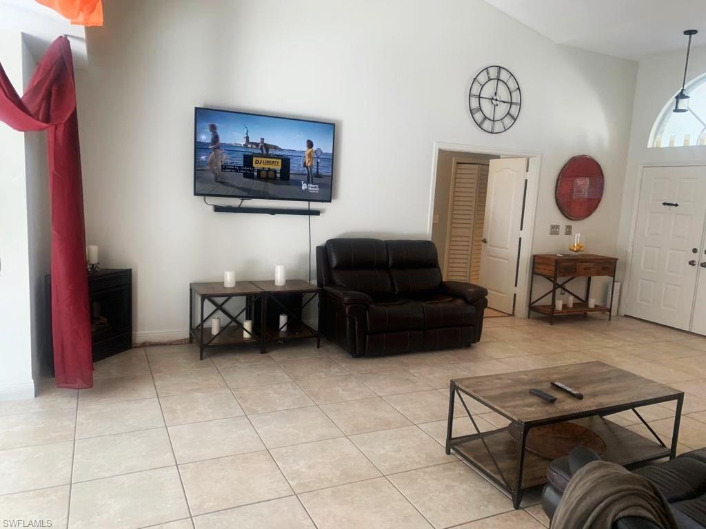 1499 Vintage Ln photo 7