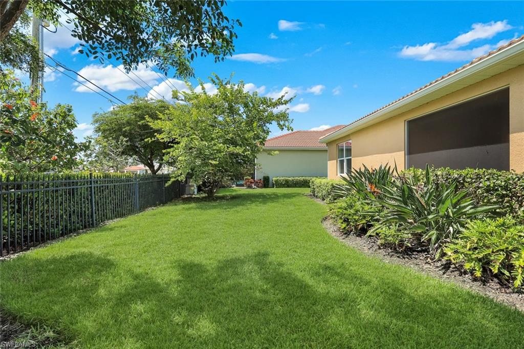 2899 Sunset Pointe CIR photo 26