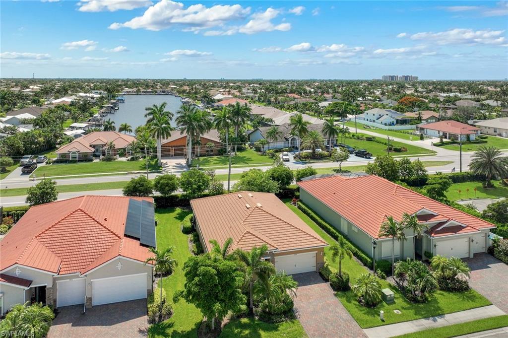 2899 Sunset Pointe CIR photo 32