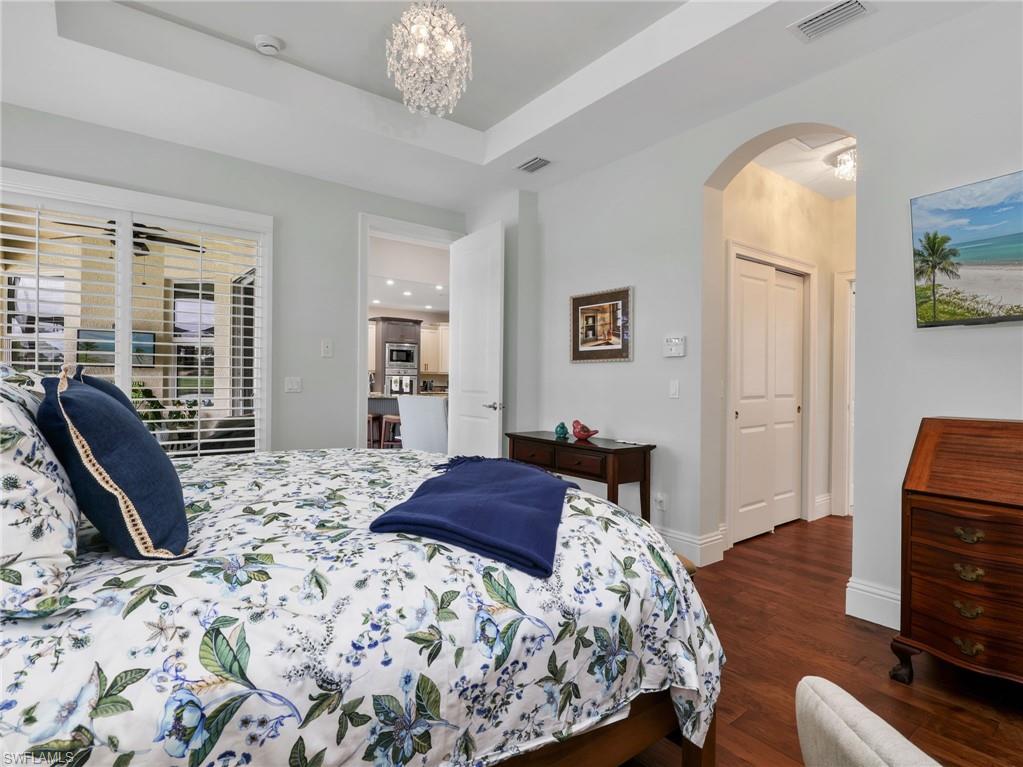 10842 Tiberio DR photo 22