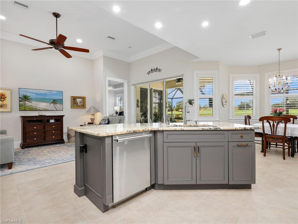 10842 Tiberio DR photo 14