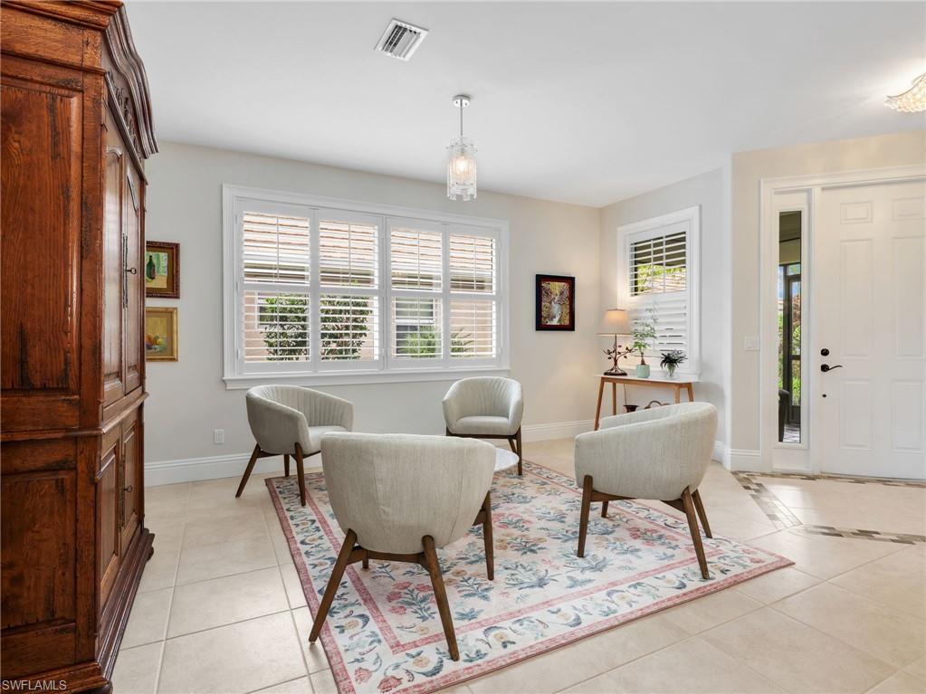 Spacious Living room that can also be used as a Family room