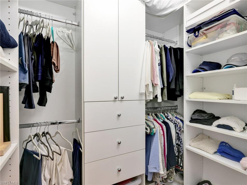 Custom closet organizers