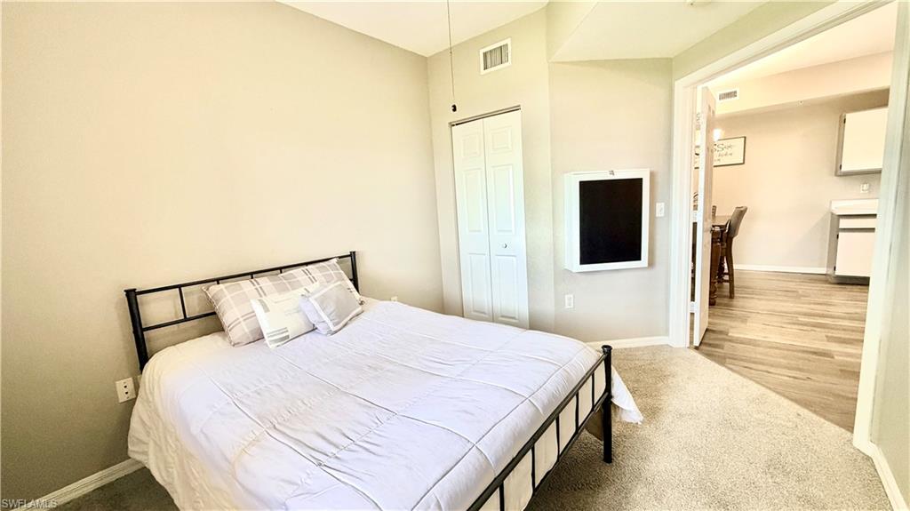 6481 Aragon WAY 305 photo 18
