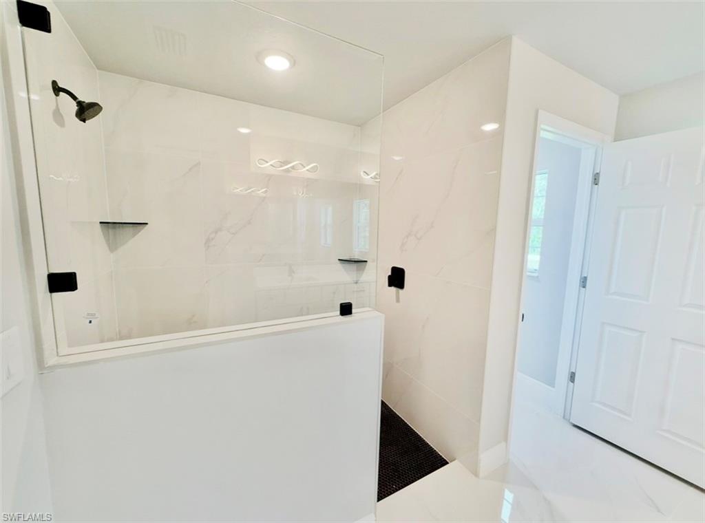 816 Michael AVE photo 23