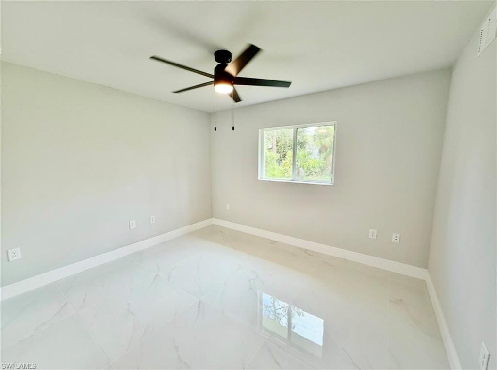 816 Michael AVE photo 26
