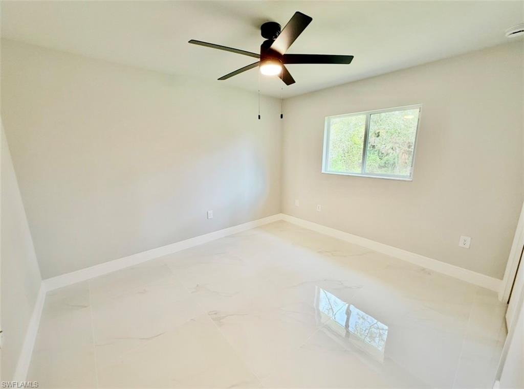 816 Michael AVE photo 28
