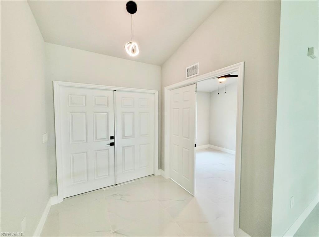816 Michael AVE photo 9
