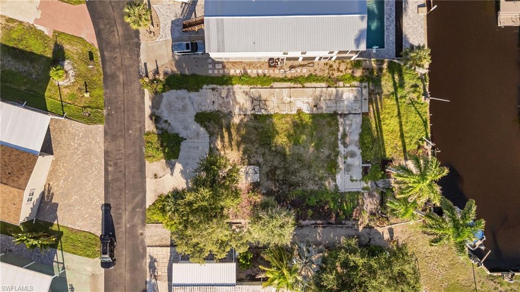 4797 Tahiti DR