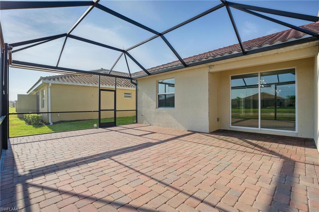 Pavers patio flooring
