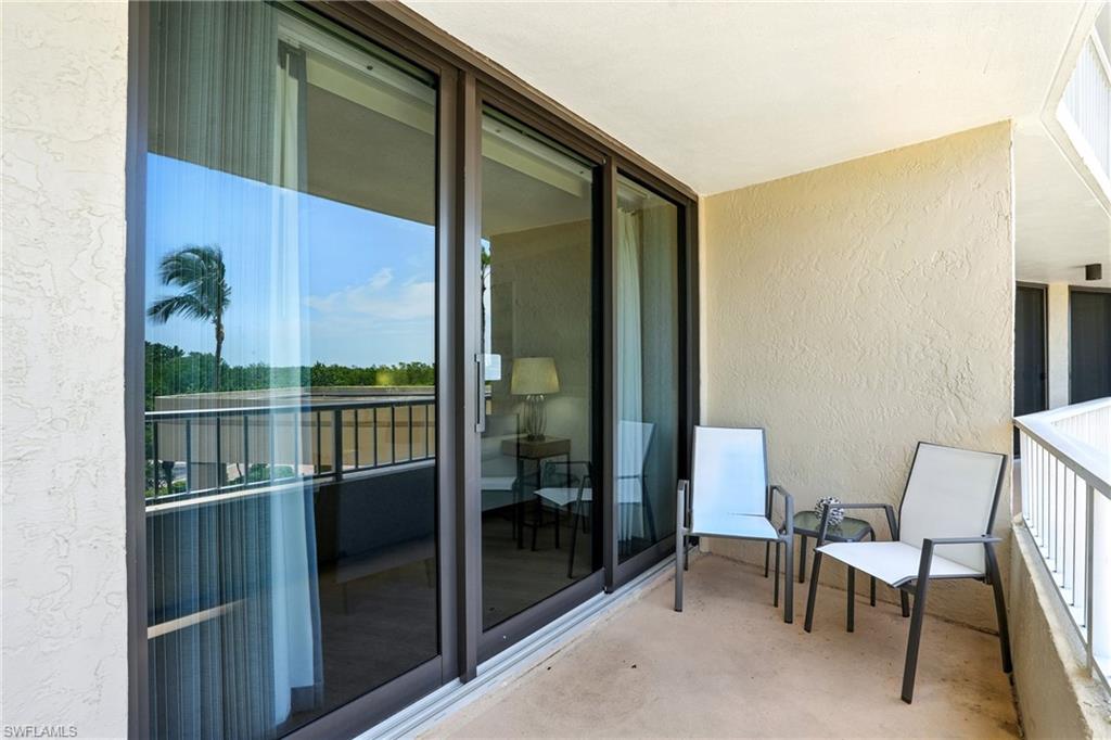 440 Seaview CT 201 photo 28