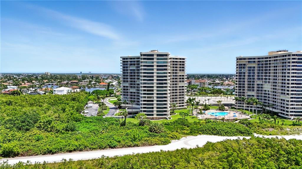 440 Seaview CT 201 photo 35