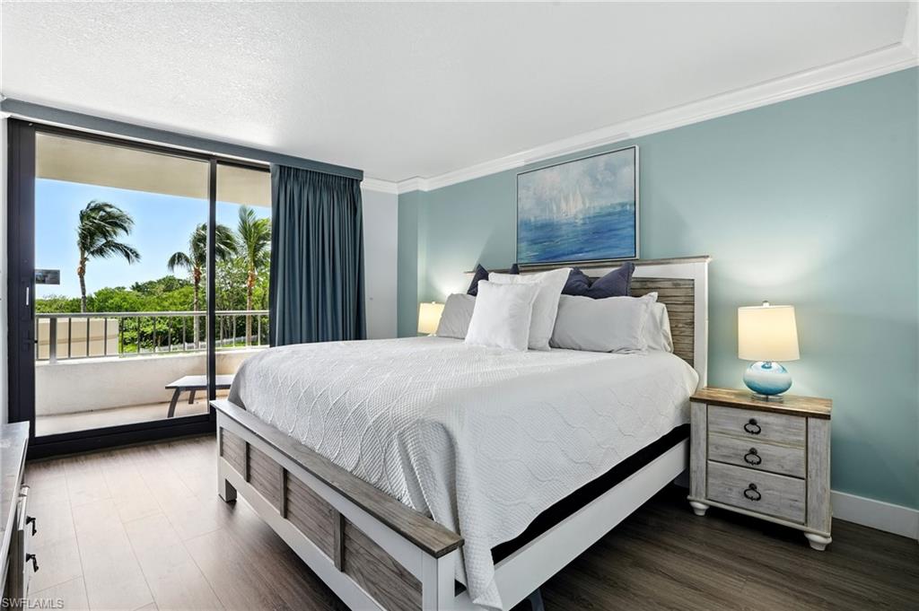 440 Seaview CT 201 photo 21