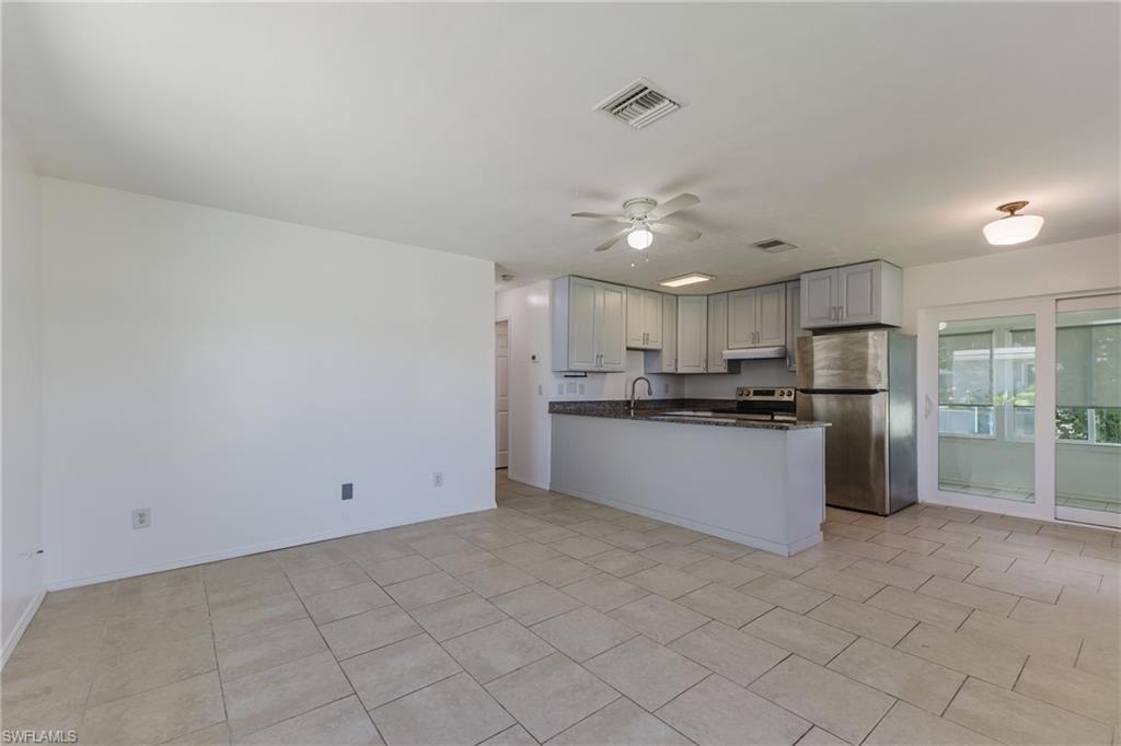 16593 Davis RD photo 6