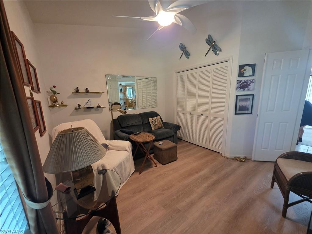 10931 Helm CT photo 15