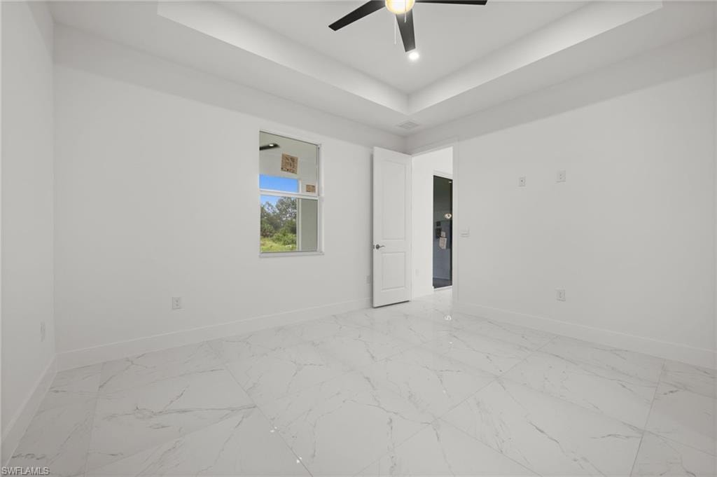 1208 JEFFERSON AVE photo 17