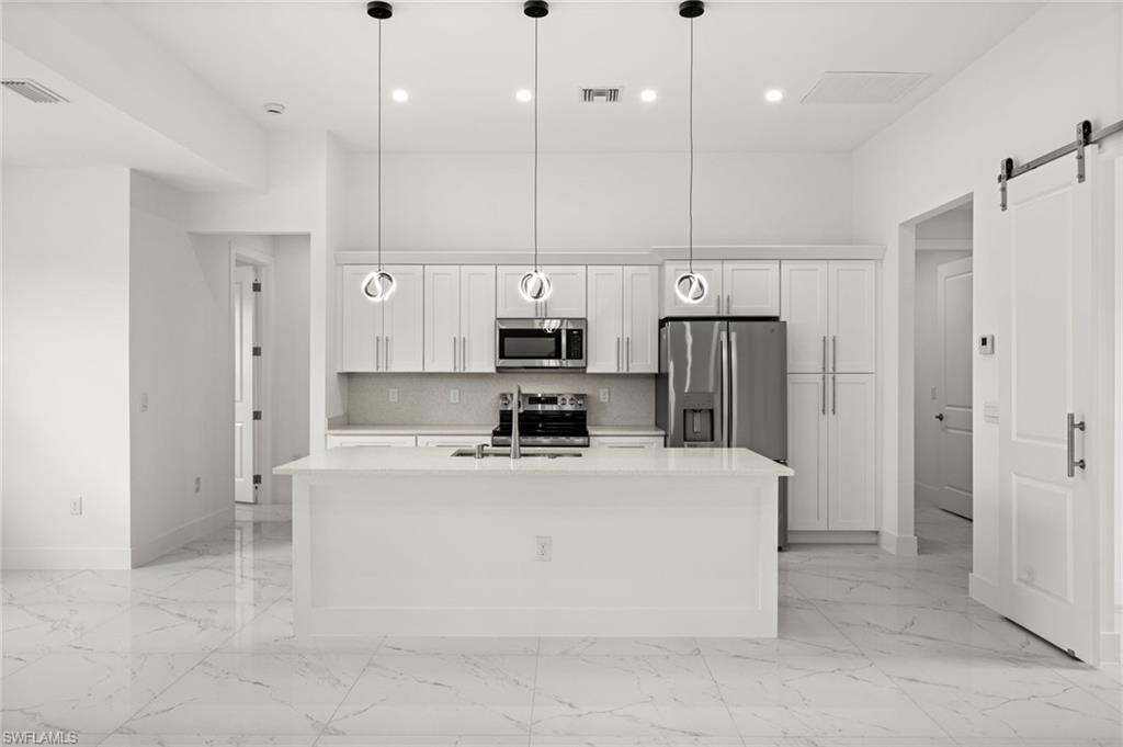 1208 JEFFERSON AVE photo 12