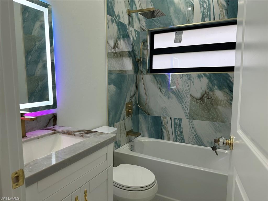 1001 W 17TH ST photo 29