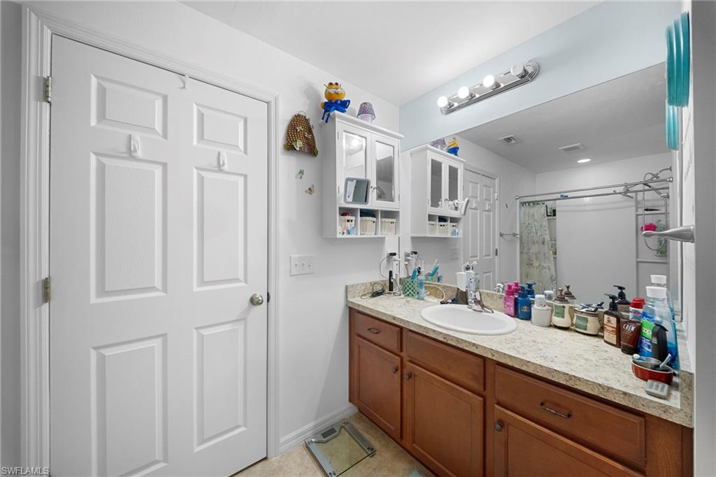 724 Evening Shade LN photo 13