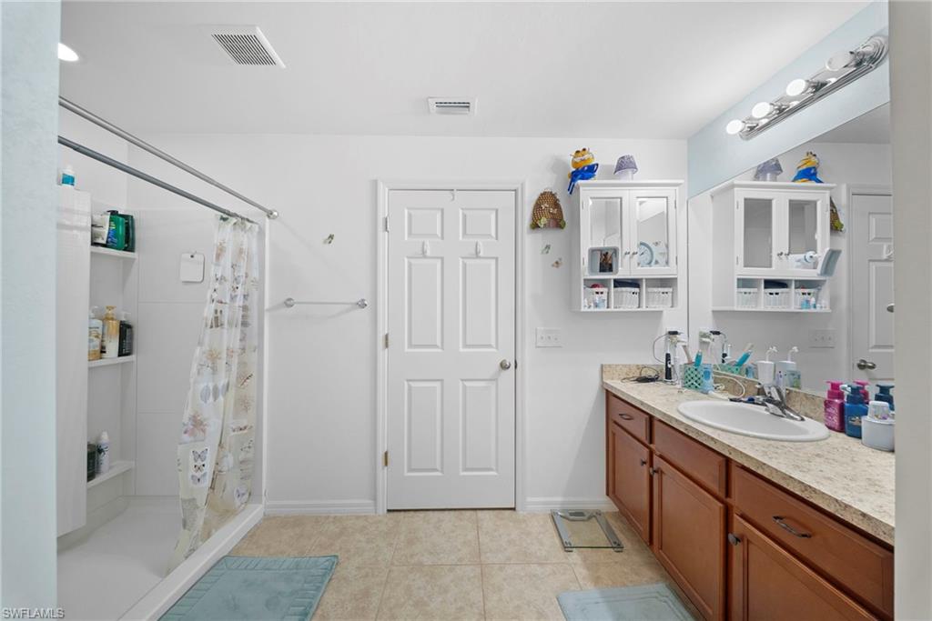 724 Evening Shade LN photo 14