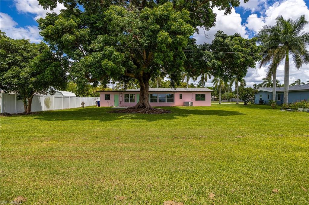 1442 Olmeda WAY photo 35