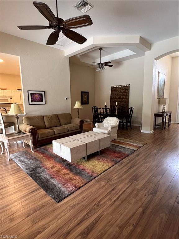 Great room with Dining area