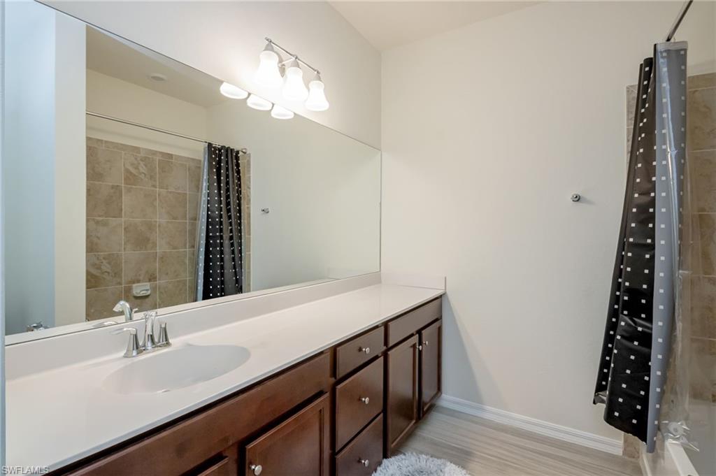 2744 Blossom WAY photo 17