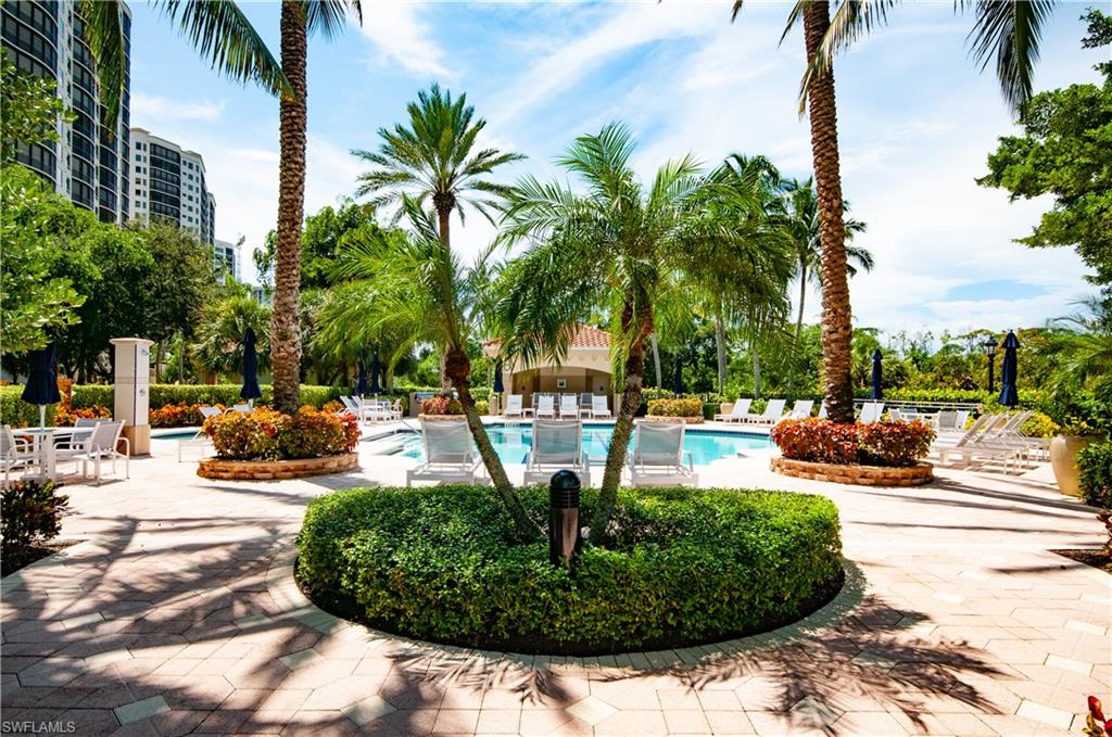 23650 Via Veneto BLVD 404 photo 34