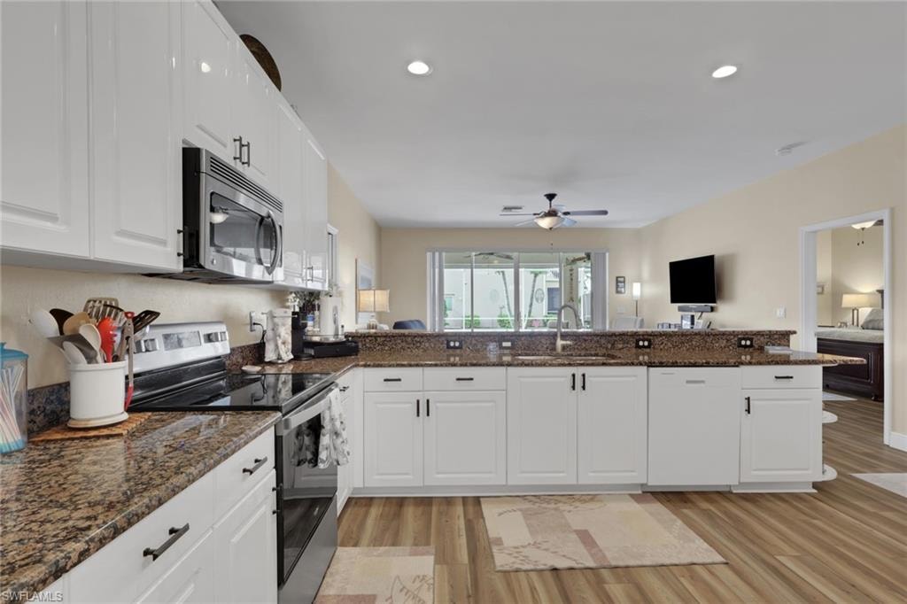 13060 Silver Sands DR photo 10