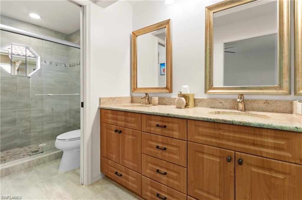 13962 Southampton DR 4402 photo 11