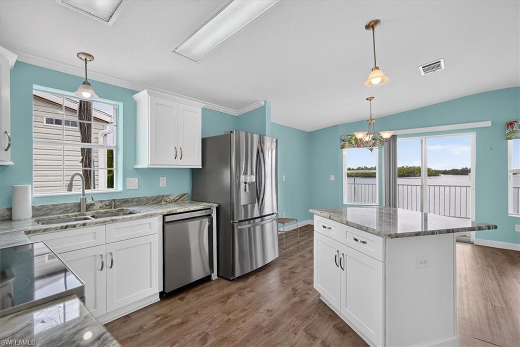 43 Emily LN photo 7