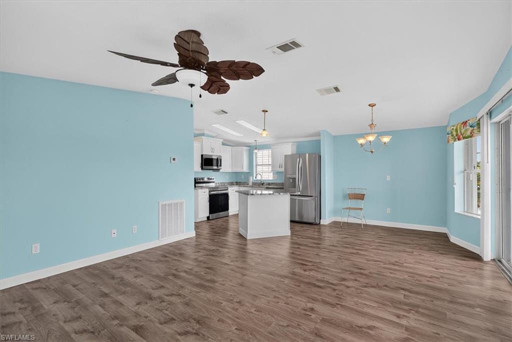 43 Emily LN photo 38