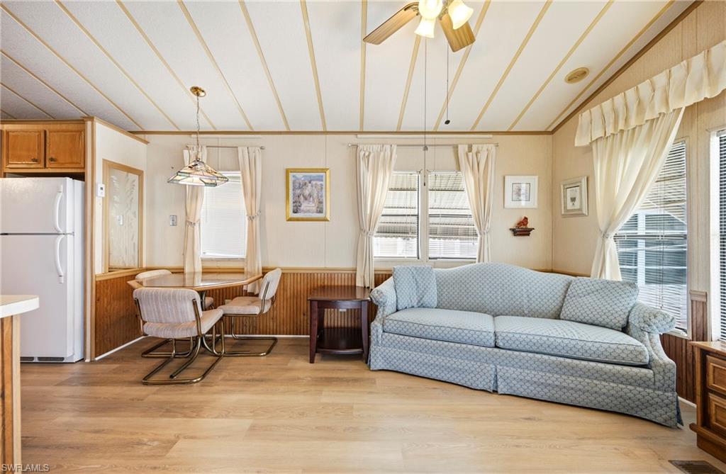 45 Shifting Sands AVE