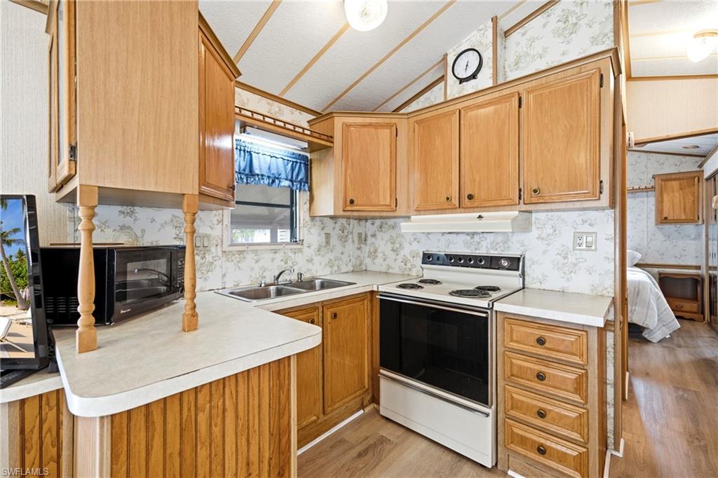 45 Shifting Sands AVE photo 6