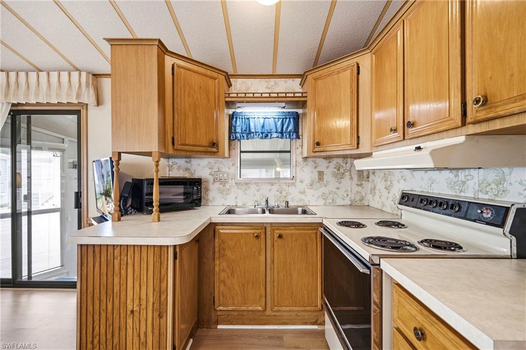 45 Shifting Sands AVE photo 7